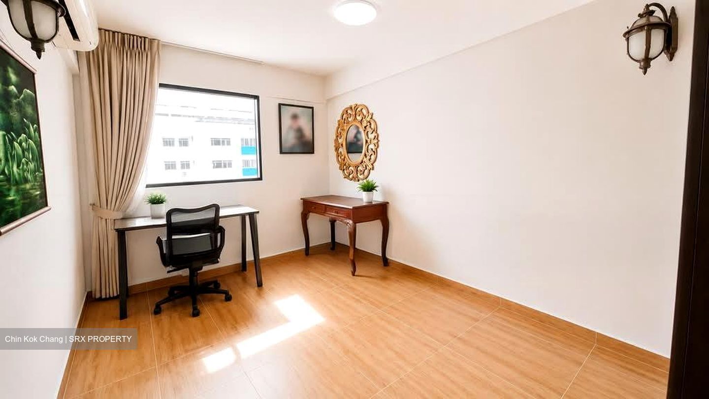 Blk 7 Lew Lian Gardens (Serangoon), HDB 4 Rooms #578497991
